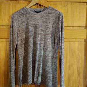 Banana Republic Long-sleeved top women's size Medium